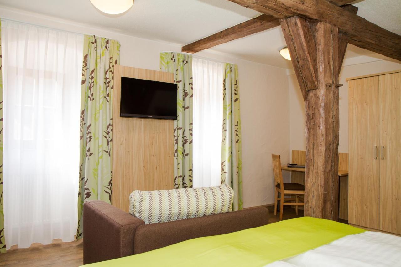 Hotel-Gasthof Blaue Traube E.K. برشينغ المظهر الخارجي الصورة